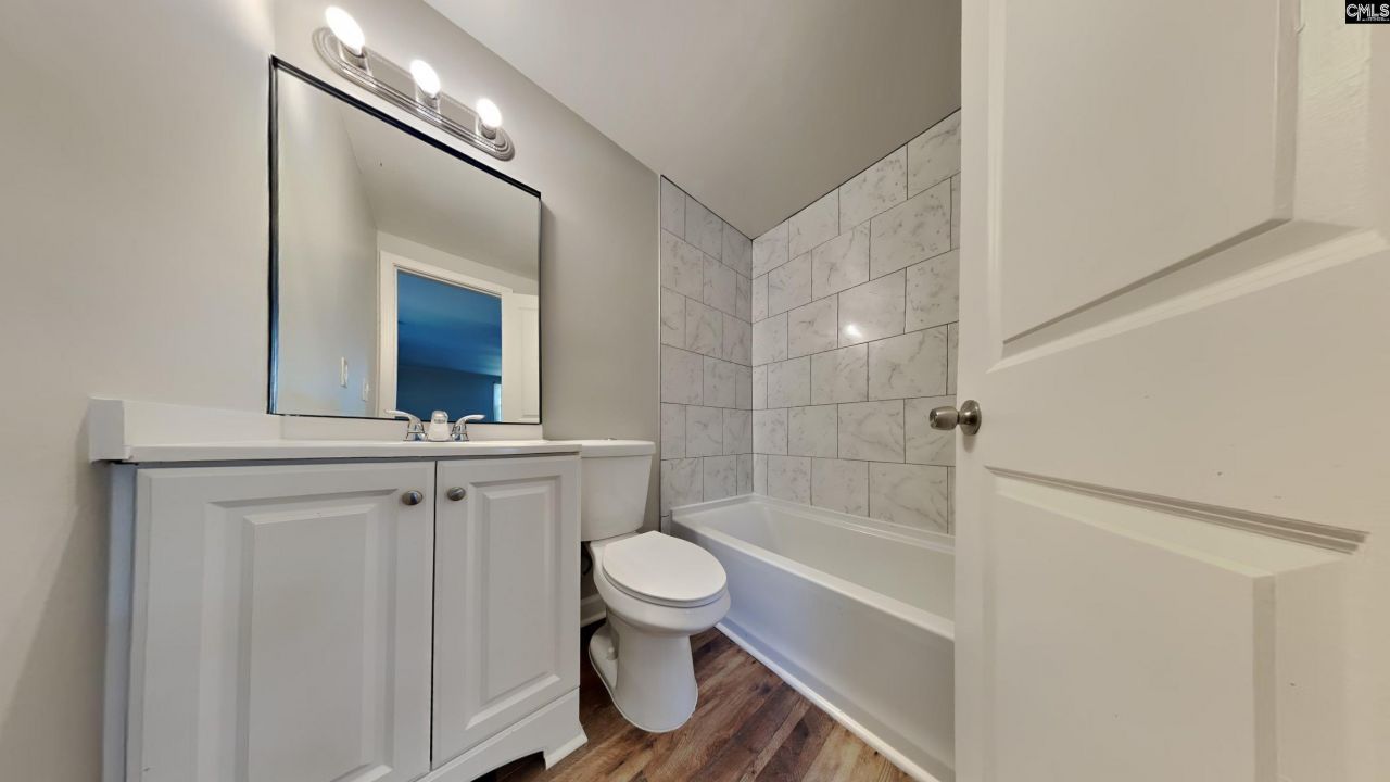 70 Lemmon Street Photo 10