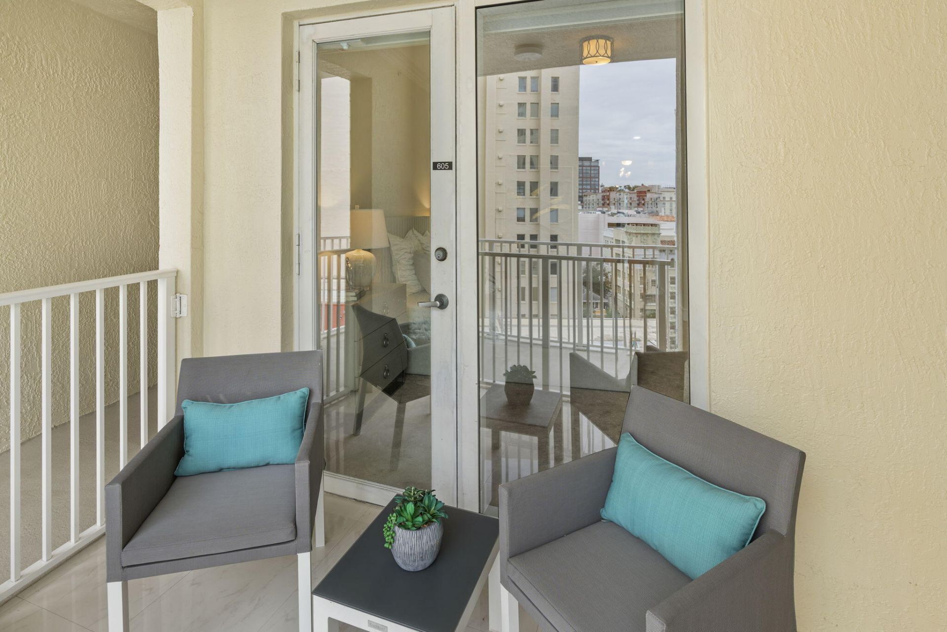 201 S Narcissus Avenue, Unit 605, West Palm Beach, FL 33401 Photo