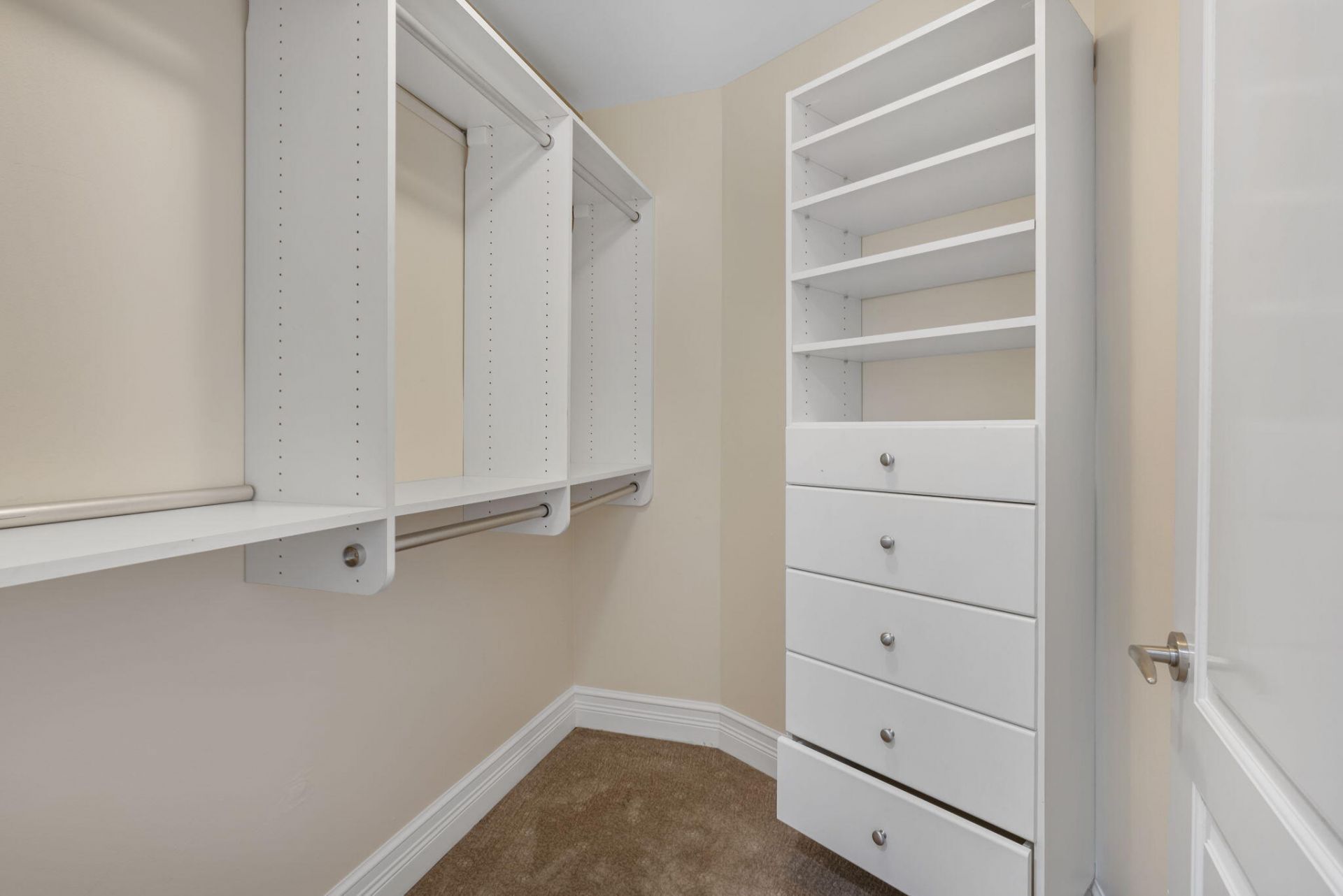 201 S Narcissus Avenue, Unit 605, West Palm Beach, FL 33401 Photo