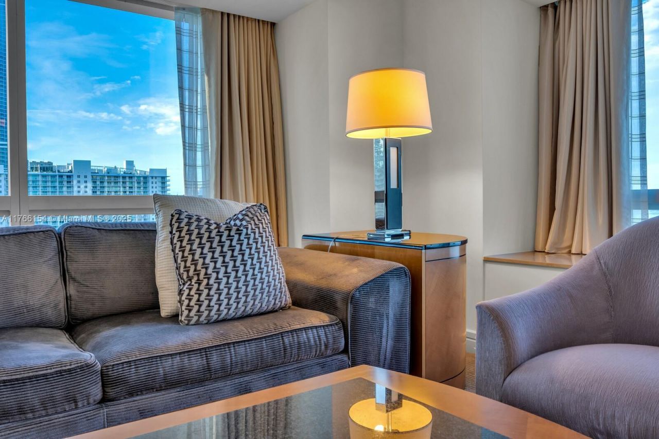 1435 Brickell Ave, Unit 3607, Miami, FL 33131 Photo