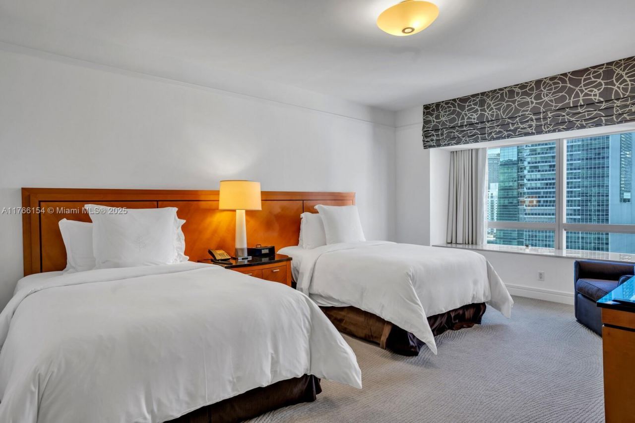 1435 Brickell Ave, Unit 3607, Miami, FL 33131 Photo