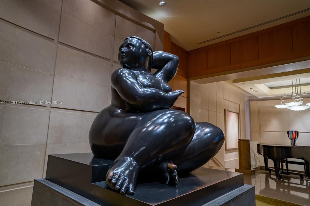 1435 Brickell Ave, Unit 3607, Miami, FL 33131 Photo