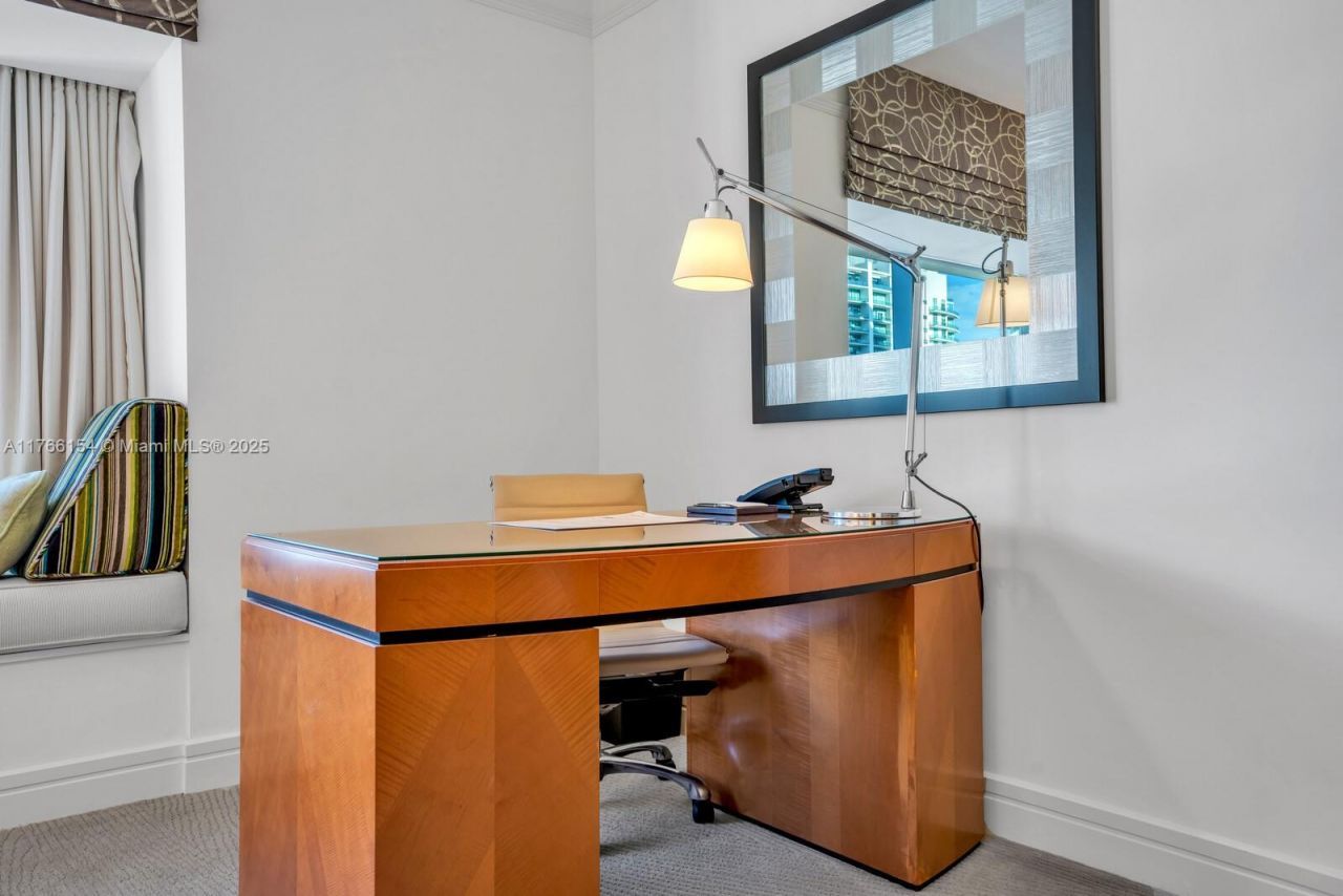 1435 Brickell Ave, Unit 3607, Miami, FL 33131 Photo