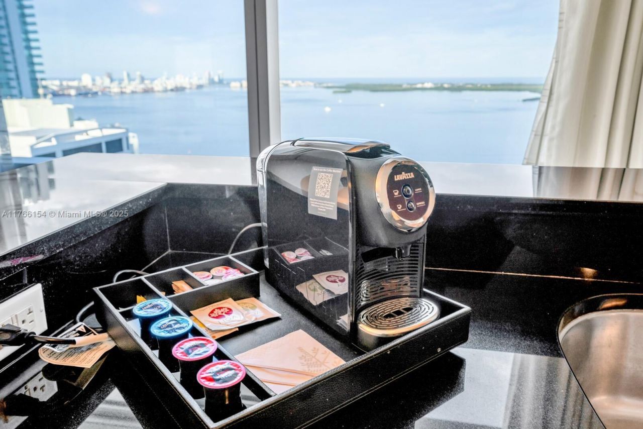 1435 Brickell Ave, Unit 3607, Miami, FL 33131 Photo