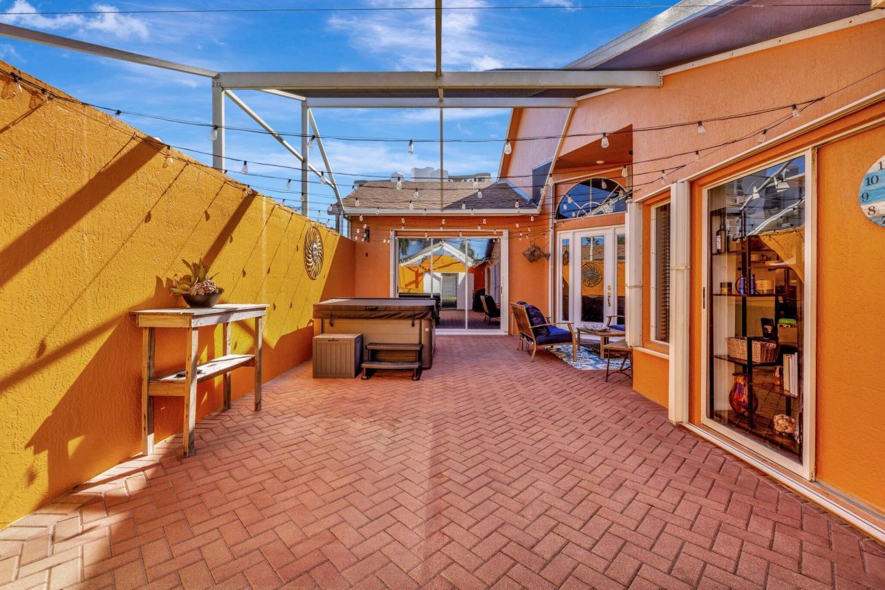 209 River Walk, Hutchinson Island, FL 34949 Photo