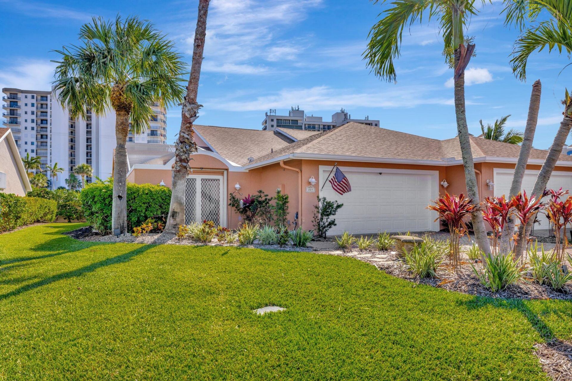 209 River Walk, Hutchinson Island, FL 34949 Photo