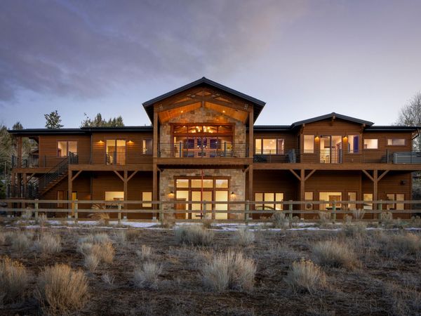 20334 Arrowhead Drive, Bend, OR 97703