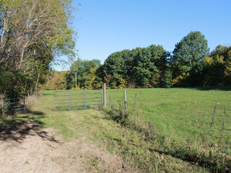 10705 Township Road 92 NW, Somerset, OH 43783 Photo 1