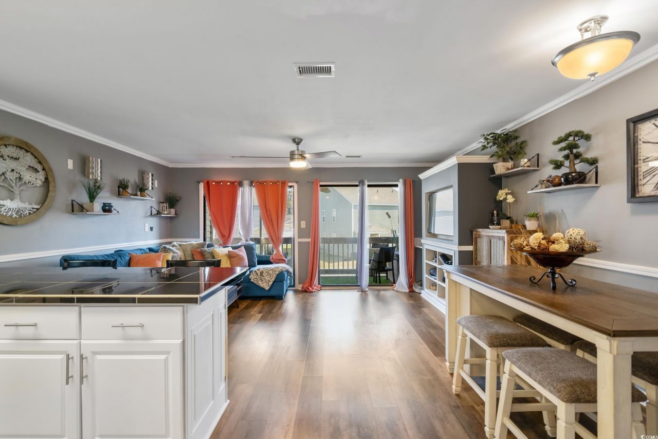 510 Fairwood Lakes Dr. Photo 11