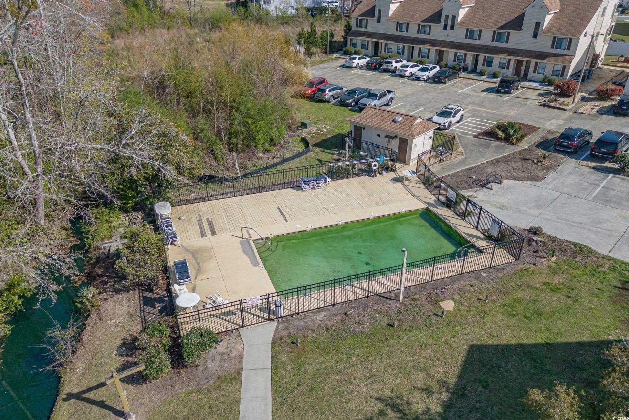 510 Fairwood Lakes Dr. Photo 26