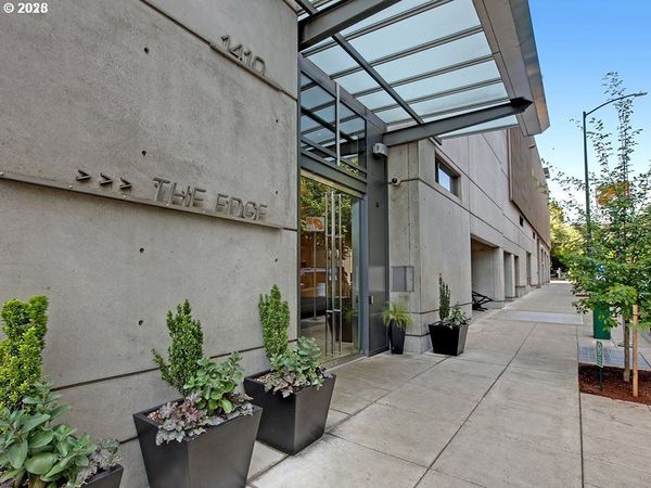 1410 NW KEARNEY ST, Unit 1019, Portland, OR 97209