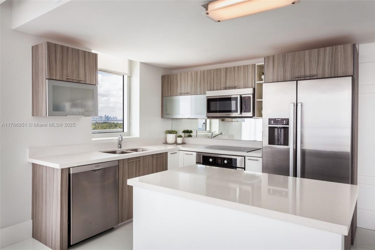 6700 Indian Creek Dr, Unit 1402, Miami Beach, FL 33141 Photo