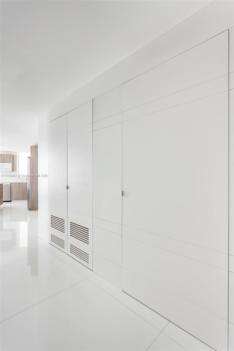 6700 Indian Creek Dr, Unit 1402, Miami Beach, FL 33141 Photo