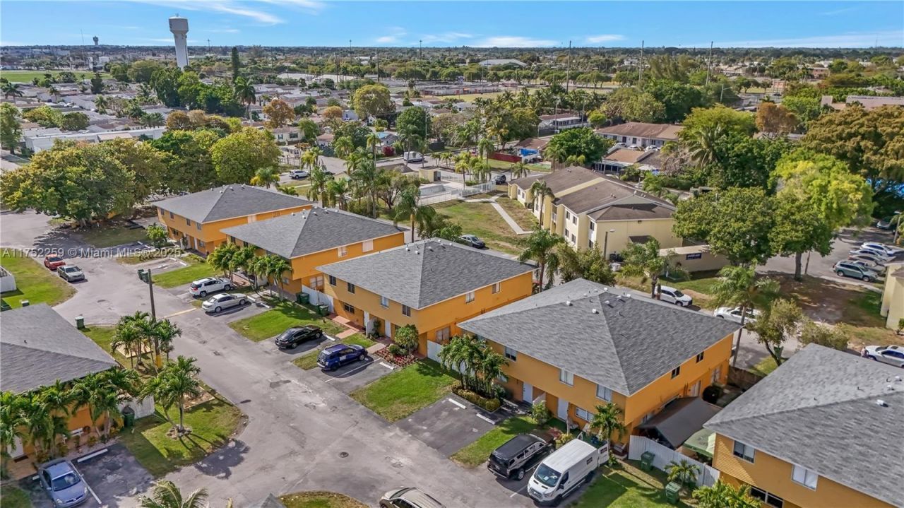 265 NE 12th Ave, Unit 265, Homestead, FL 33030 Photo