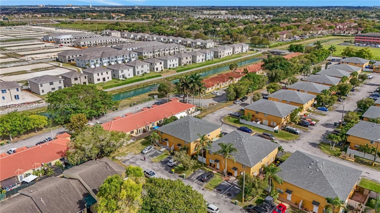 265 NE 12th Ave, Unit 265, Homestead, FL 33030 Photo