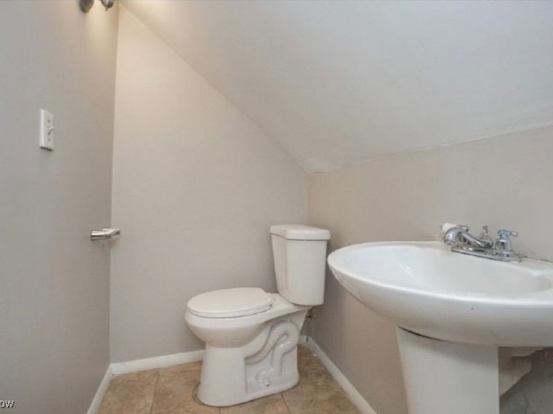 59 Greencroft Road, Bedford, OH 44146 Photo 10