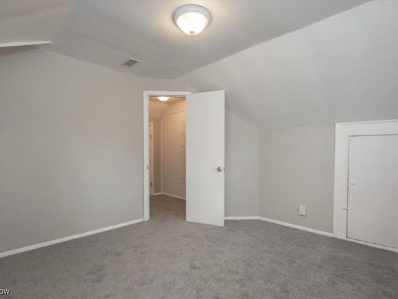 59 Greencroft Road, Bedford, OH 44146 Photo 9