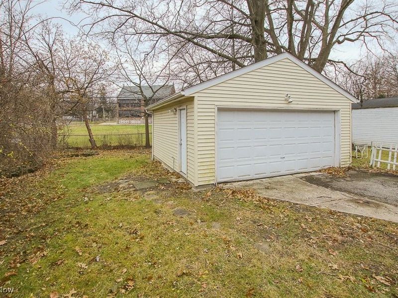 3780 Lowell Road, Cleveland Heights, OH 44121 Photo 2