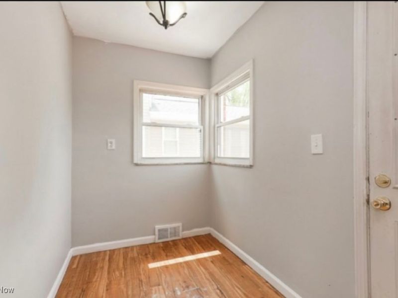 144 E 208th Street, Euclid, OH 44123 Photo 10