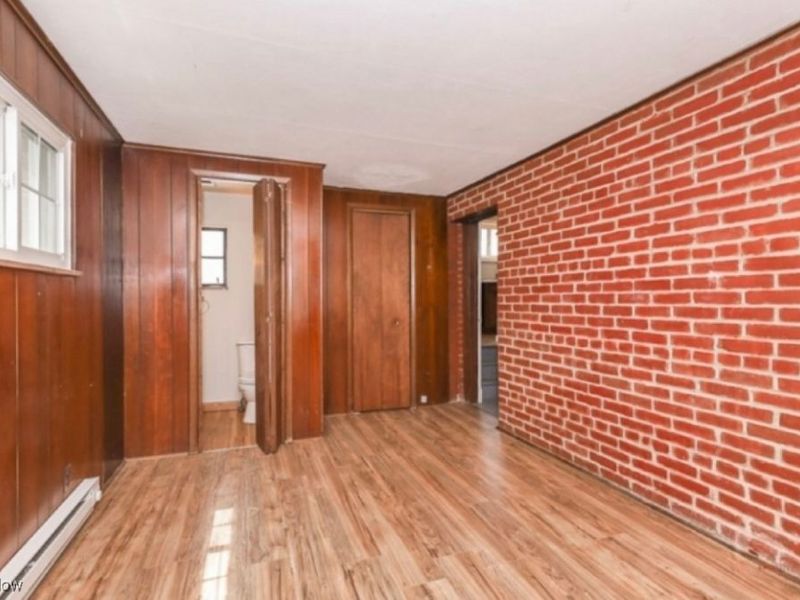 144 E 208th Street, Euclid, OH 44123 Photo 12