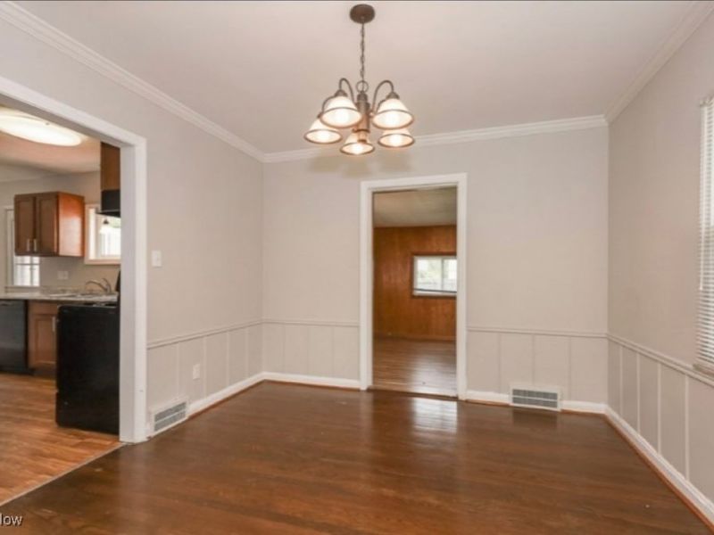 144 E 208th Street, Euclid, OH 44123 Photo 6