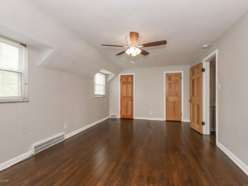 144 E 208th Street, Euclid, OH 44123 Photo 8