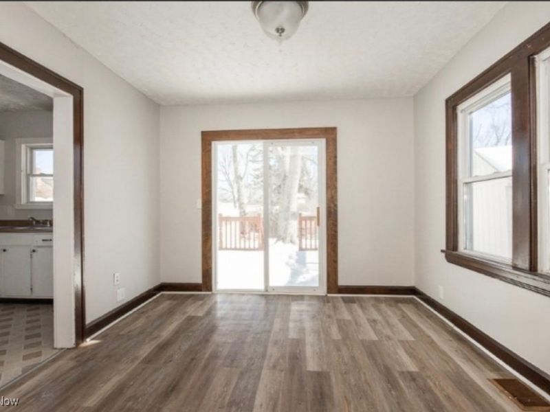 733 High Street, Bedford, OH 44146 Photo 6