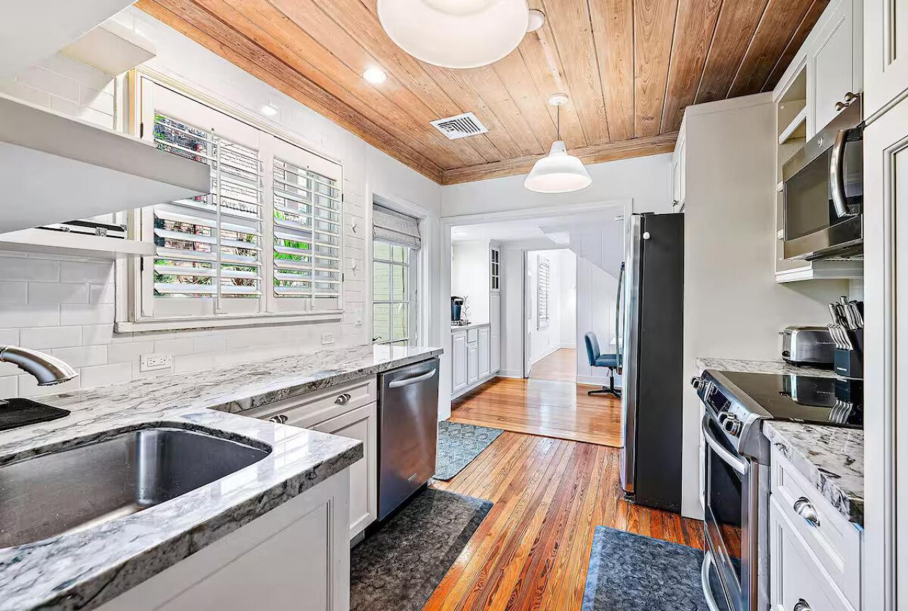 4110 Washington Road, West Palm Beach, FL 33405 Photo