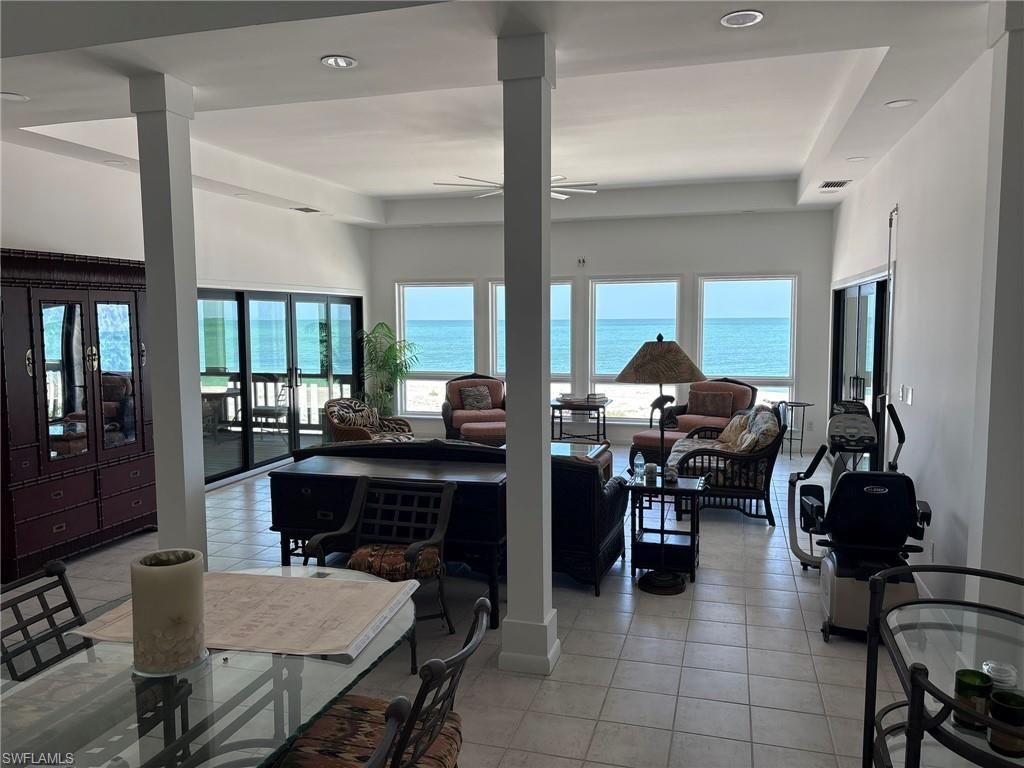 484 Gulf Bend Dr, Captiva, FL 33924 Photo