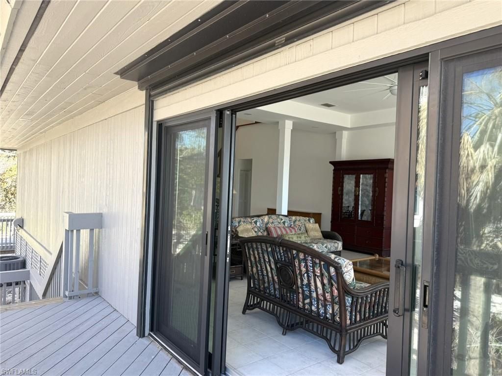 484 Gulf Bend Dr, Captiva, FL 33924 Photo