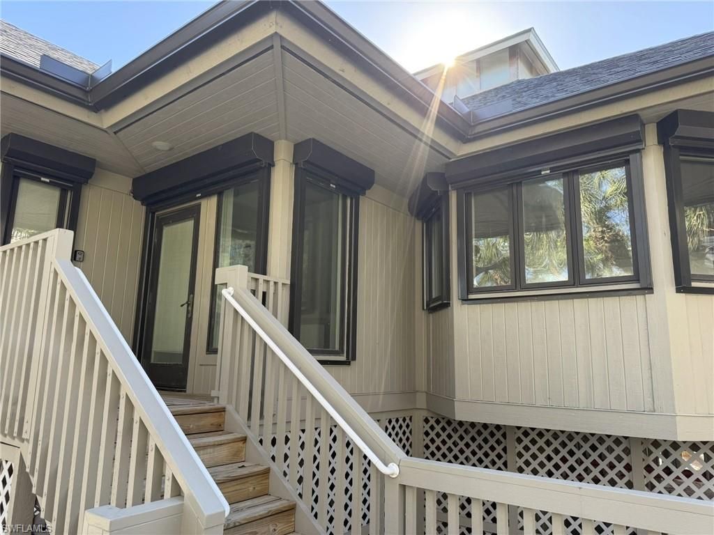 484 Gulf Bend Dr, Captiva, FL 33924 Photo