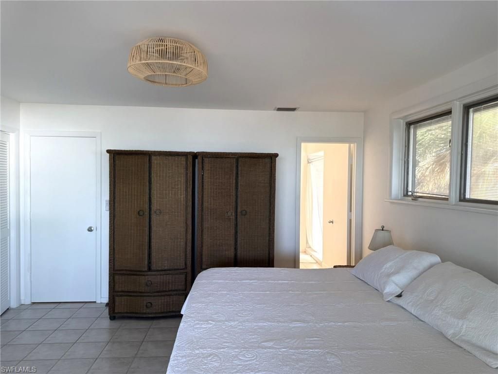 484 Gulf Bend Dr, Captiva, FL 33924 Photo