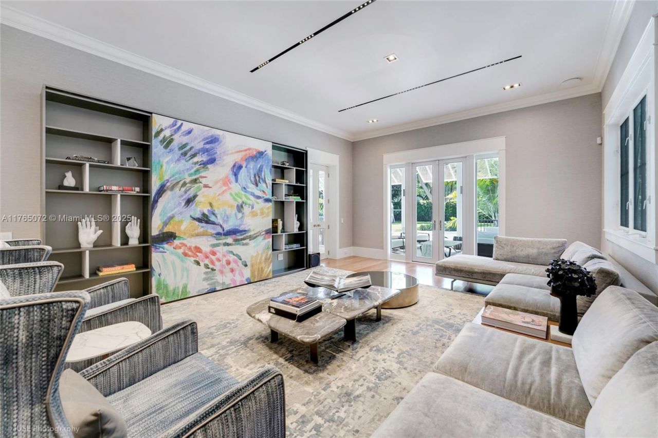 4550 Sunset Dr, Coral Gables, FL 33143 Photo