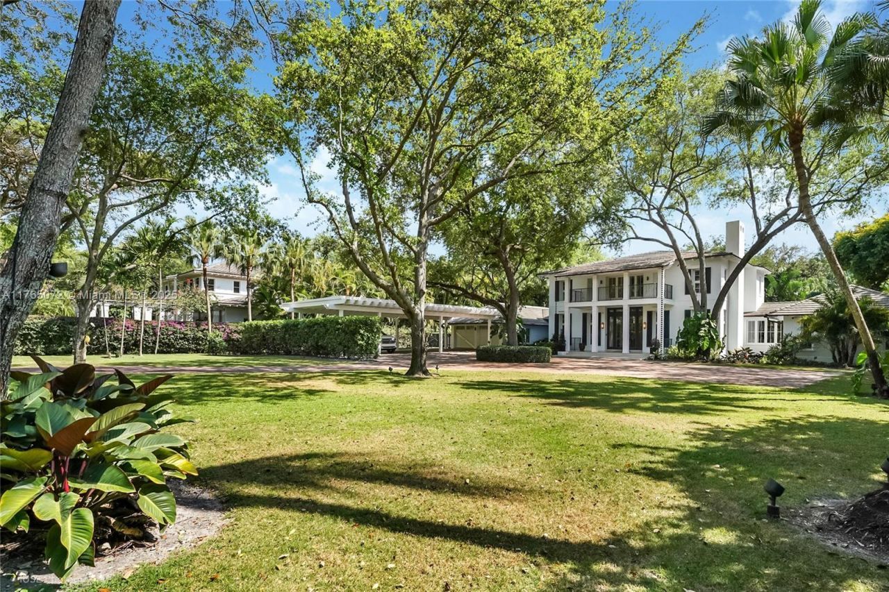 4550 Sunset Dr, Coral Gables, FL 33143 Photo