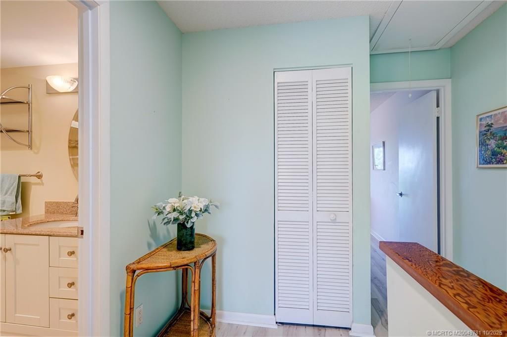 5532 NE Gulfstream Way, Stuart, FL 34996 Photo