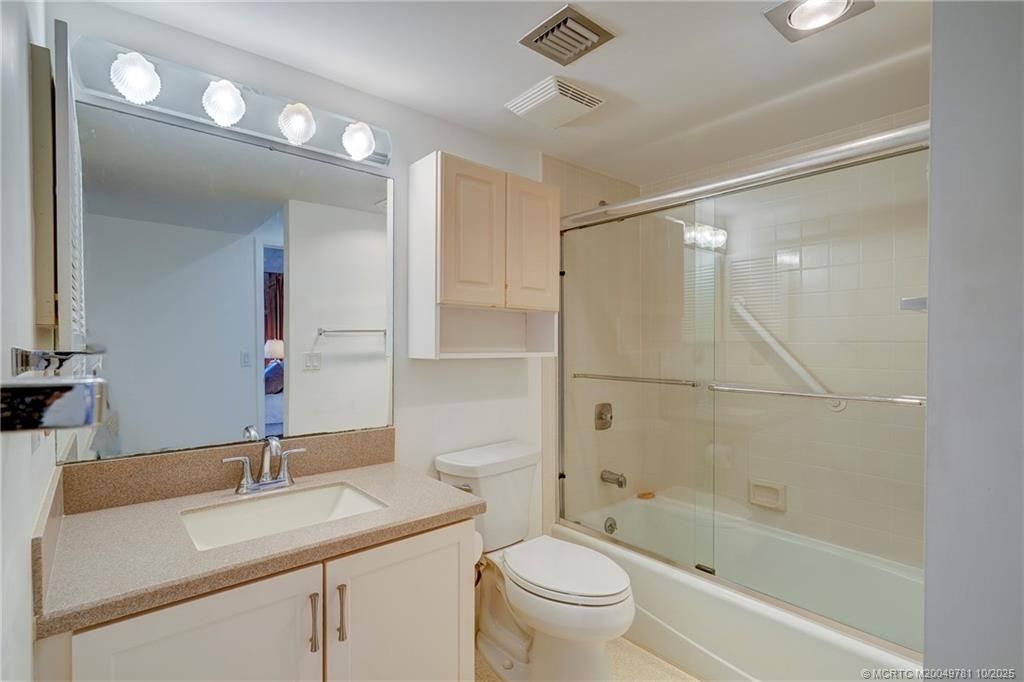 5532 NE Gulfstream Way, Stuart, FL 34996 Photo