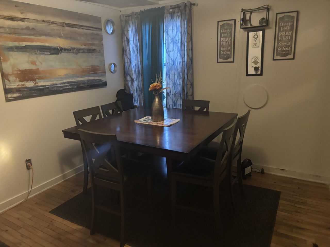 1907 Helm Avenue Photo 10