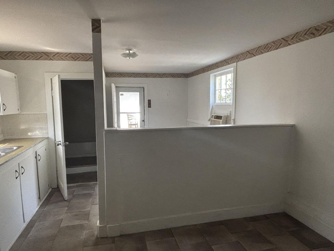 1907 Helm Avenue Photo 18