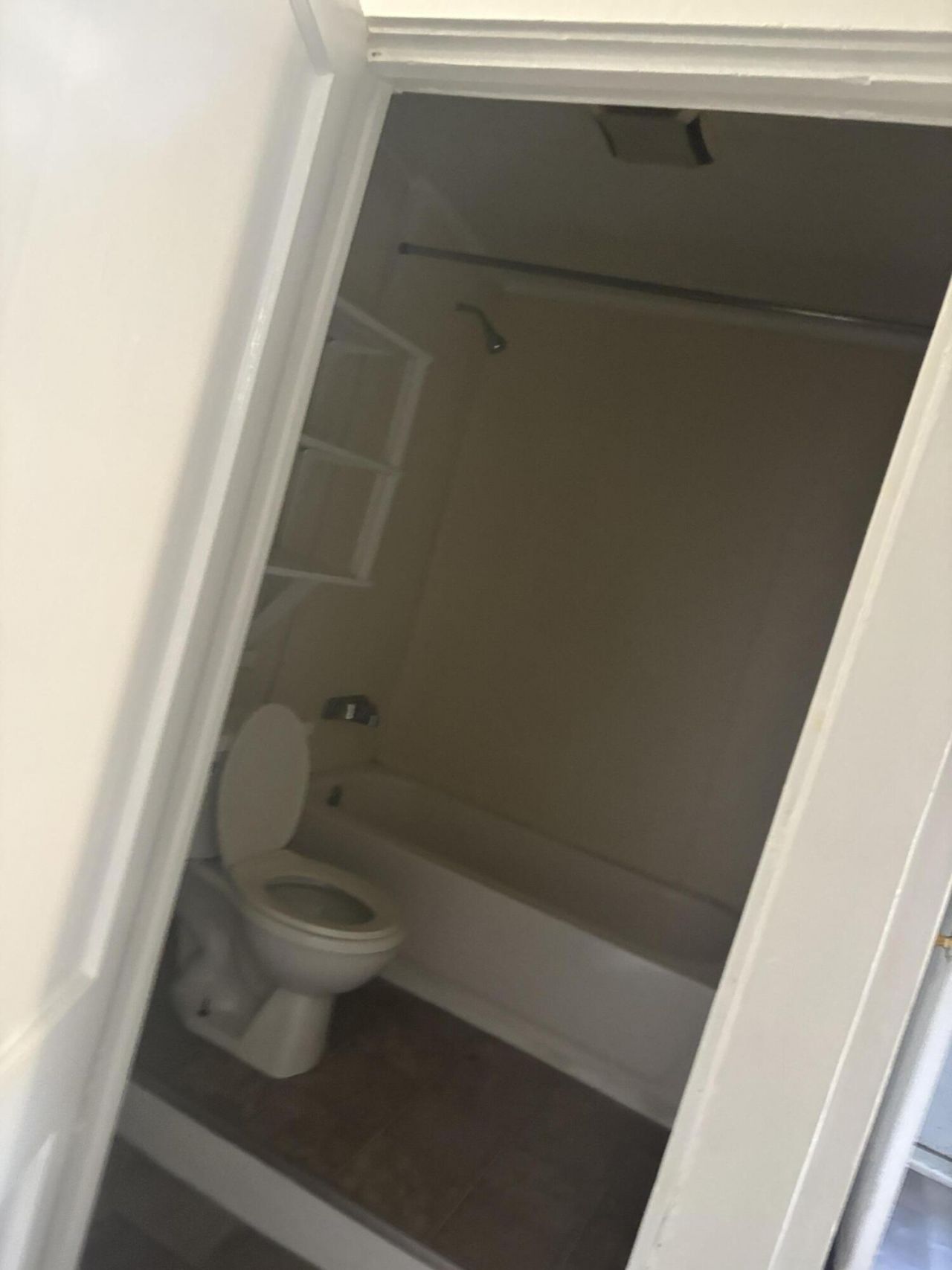 1907 Helm Avenue Photo 25