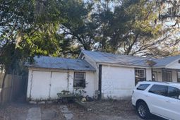 1907 Helm Avenue photo 4