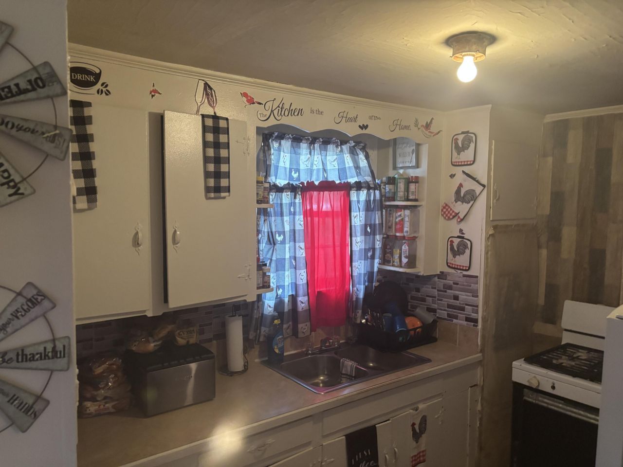 1907 Helm Avenue Photo 16