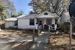 1907 Helm Avenue photo 4