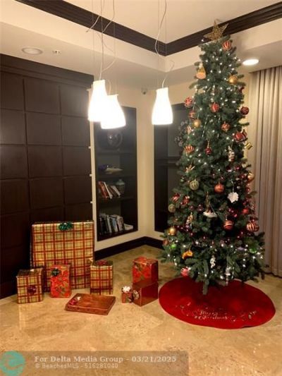 2401 NE 65th Street, Unit 408, Fort Lauderdale, FL 33308 Photo