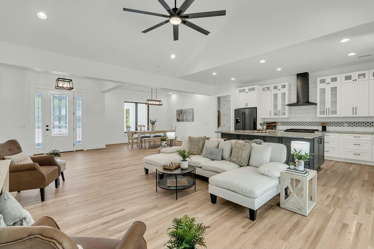 4036 Azalea Farms Way Photo 11