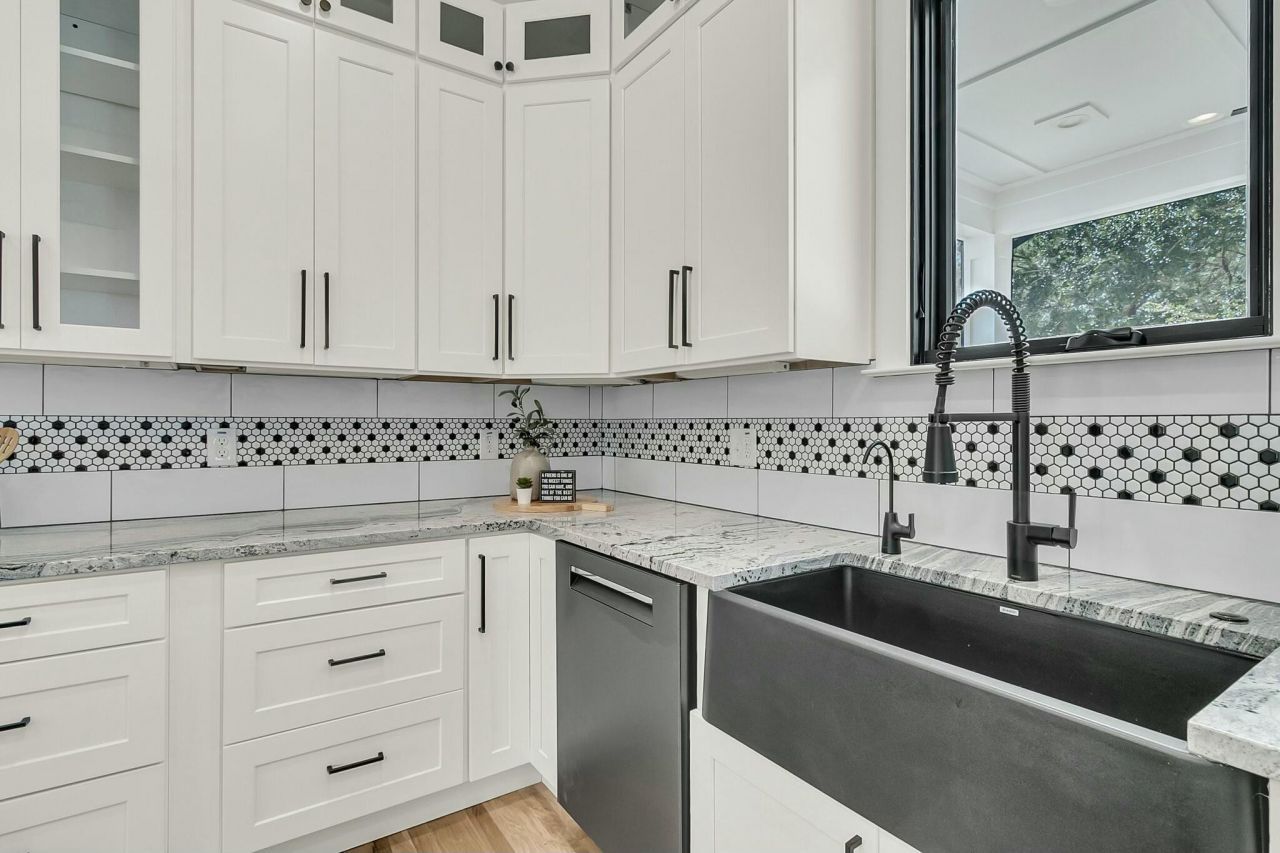 4036 Azalea Farms Way Photo 18