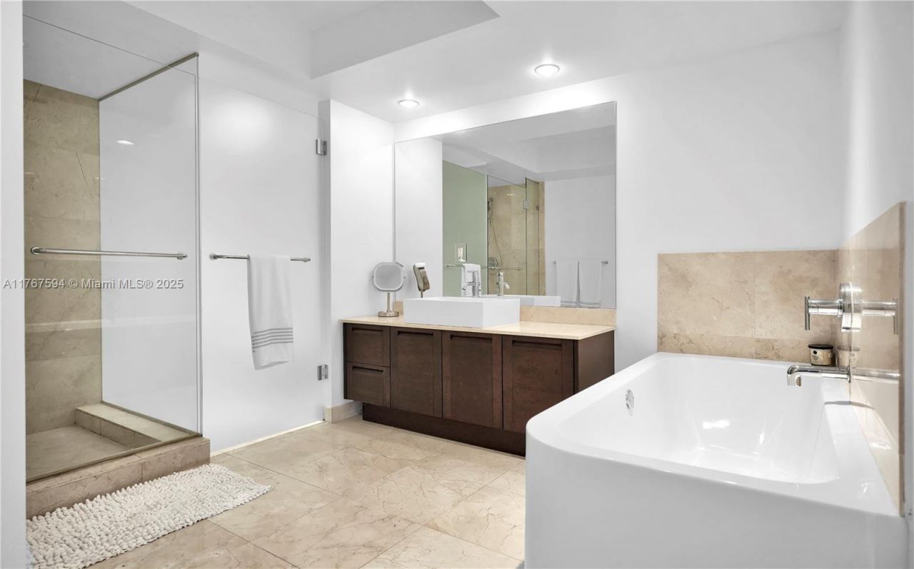 250 Sunny Isles Blvd, Unit 3-904, Sunny Isles Beach, FL 33160 Photo