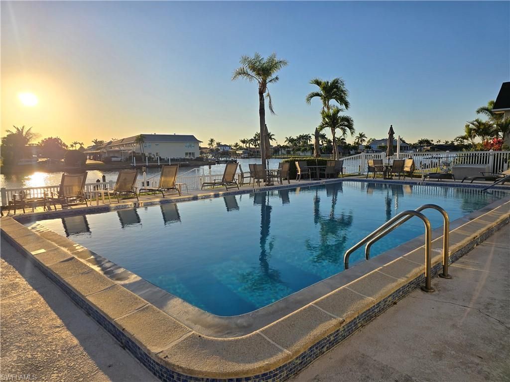 4012 SE 19th Ave, Unit 103, Cape Coral, FL 33904 Photo