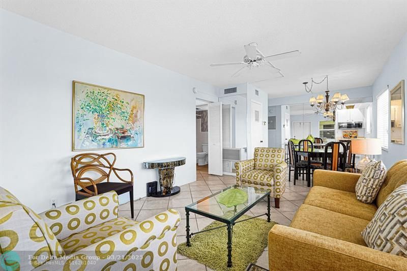 1900 NE 8th Court, Unit 307, Fort Lauderdale, FL 33304 Photo