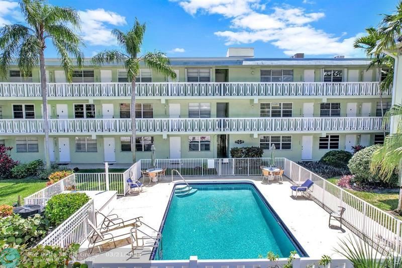 1900 NE 8th Court, Unit 307, Fort Lauderdale, FL 33304 Photo