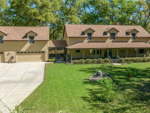 39636 CAROLINA AVENUE, LADY LAKE, FL 32159